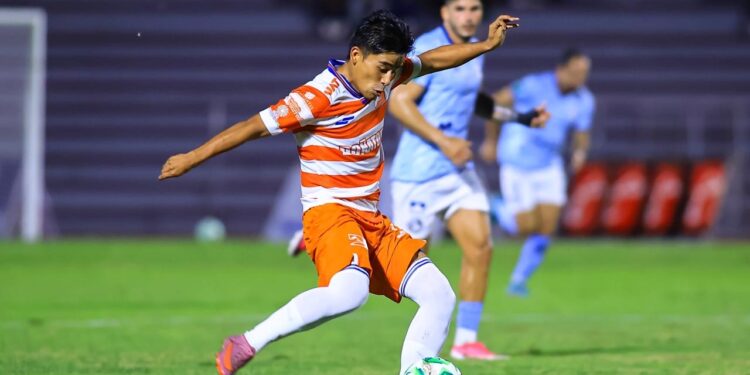 BRINDAN CORRECAMINOS Y SPORTING INTENSO DUELO EN EL MARTE R. GÓMEZ
