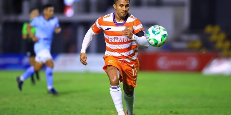 BRINDAN CORRECAMINOS Y SPORTING INTENSO DUELO EN EL MARTE R. GÓMEZ