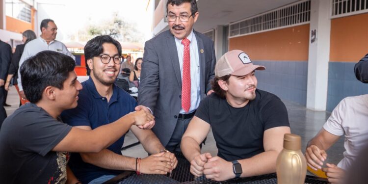 Alianzas estratégicas de la UAT aseguran empleos para egresados en la ANAM y SCJN