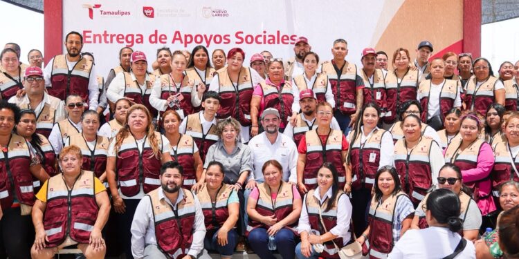 Entrega SEBIEN apoyos sociales en Nuevo Laredo