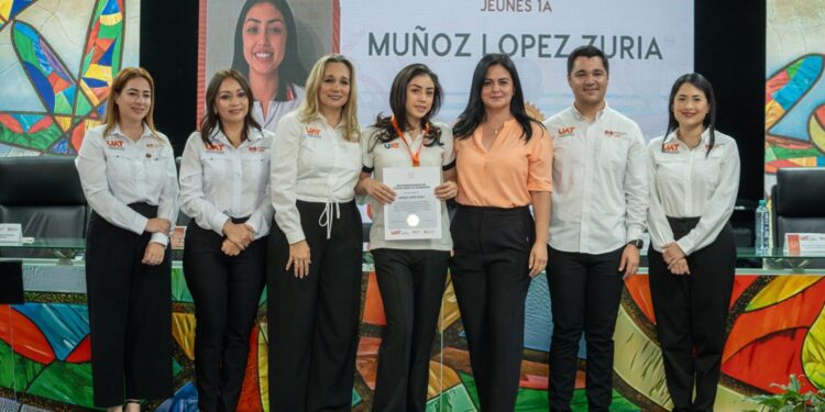 Consolida UAT calidad en la enseñanza de idiomas para la niñez y adolescencia