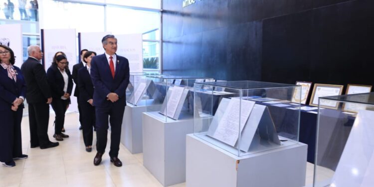 Encabeza Américo Villarreal reconocimiento histórico a la Benemérita Escuela Normal Federalizada en el Congreso