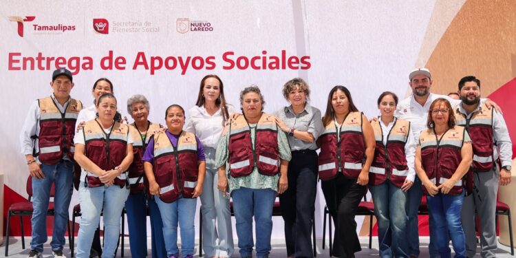 Entrega SEBIEN apoyos sociales en Nuevo Laredo