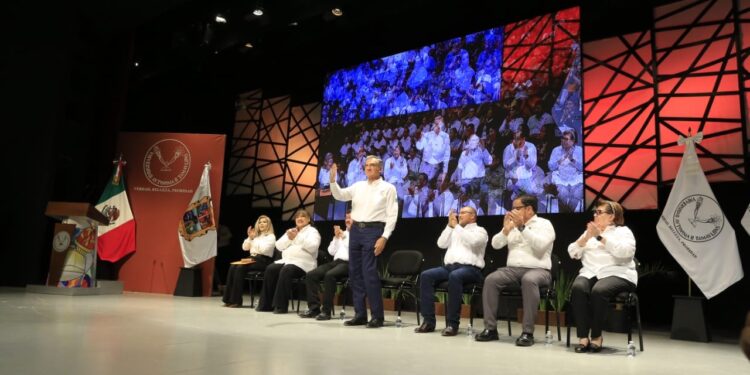 Inaugura Américo Preparatoria Tampico de la UAT; destaca consolidación de la universidad