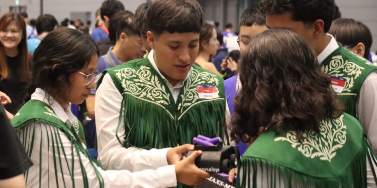 Conquistan estudiantes de CONALEP Tamaulipas el segundo lugar del Campeonato Mundial de Robótica en Japón