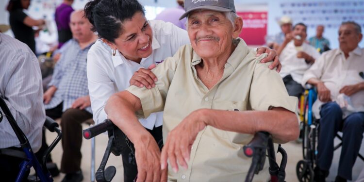 Prepara DIF Tamaulipas actividades para conmemorar el mes de las personas adultas mayores