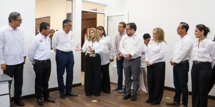 Reconoce Américo Villarreal calidad y pertinencia de la nueva Prepa UAT Tampico