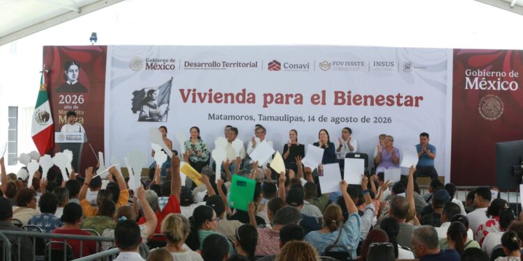 Con la entrega de viviendas se hace justicia a quienes menos tienen: Claudia Sheinbaum