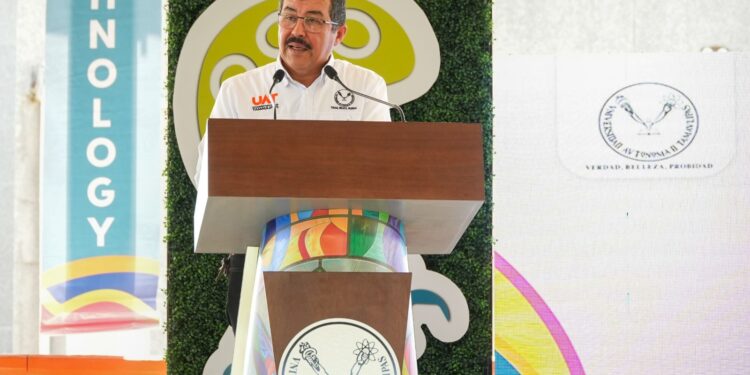 Inaugura el rector Dámaso Anaya campamento científico infantil de la UAT en el Campus Victoria