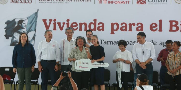 Inicia Claudia Sheinbaum gira por Tamaulipas con entrega de viviendas en Reynosa