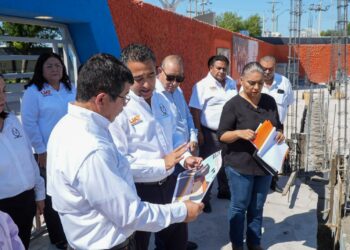 Contará la UAT con más y mejores edificios e infraestructura en Nuevo Laredo. El rector supervisó obras en la frontera
