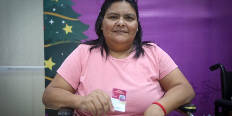 Facilita DIF Tamaulipas trámite de credencial y placas de circulación para personas con discapacidad