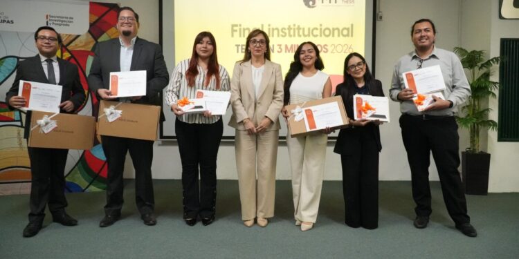Impulsa la UAT el talento científico con el concurso “Tesis en 3 Minutos”