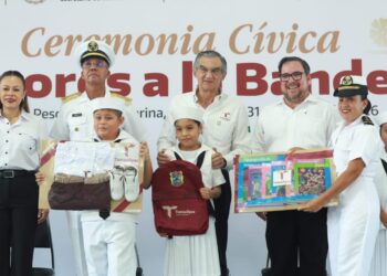 Arranca Américo ciclo escolar 2026-2027 con apoyos por más de 354 mdp para estudiantes