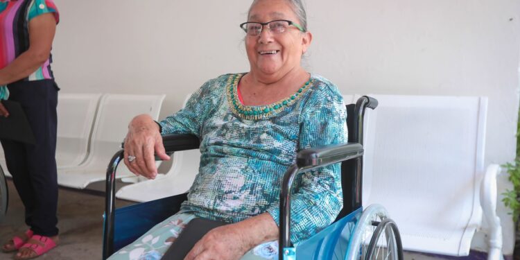 Acerca DIF Tamaulipas apoyos funcionales y de salud a quienes más lo necesitan