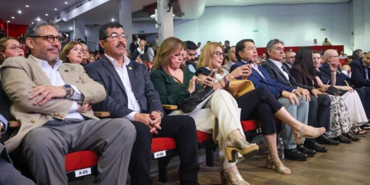 Se suma la UAT al proyecto nacional para construir entornos digitales más humanos y seguros