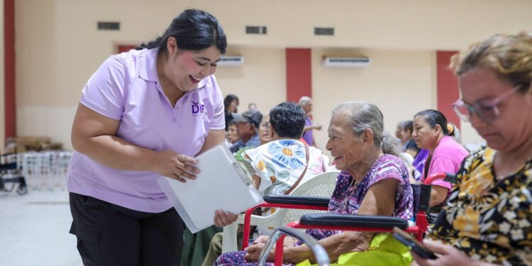 Acerca DIF Tamaulipas apoyos funcionales y de salud a quienes más lo necesitan
