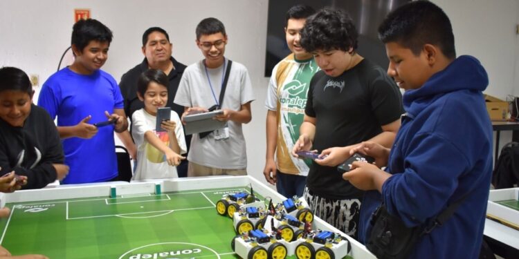 Despierta CONALEP vocaciones tecnológicas en jóvenes con RoboFut 2026