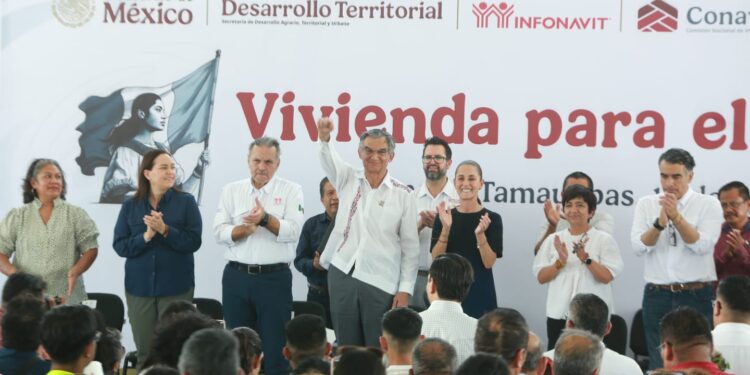 Inicia Claudia Sheinbaum gira por Tamaulipas con entrega de viviendas en Reynosa