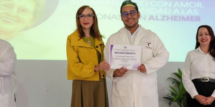 DIF Tamaulipas promueve conciencia sobre el Alzheimer con ciclo de conferencias
