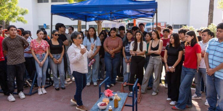 Promueve la UAT el cuidado ambiental con jornada botánica en el Campus Victoria