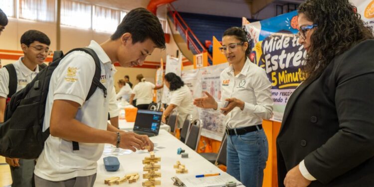 Fomenta UAT la vocación científica en la juventud con el “Día de la Investigación 2026”