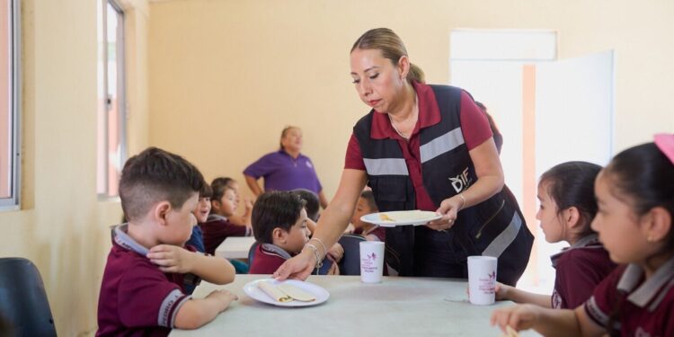 DIF Tamaulipas da arranque al programa de Desayunos Escolares 2026-2027