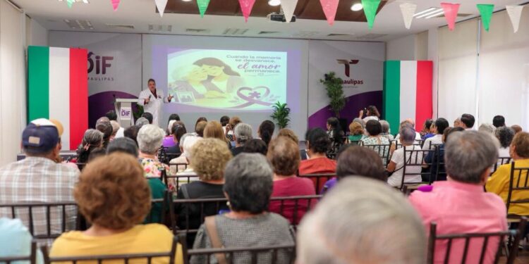 DIF Tamaulipas promueve conciencia sobre el Alzheimer con ciclo de conferencias