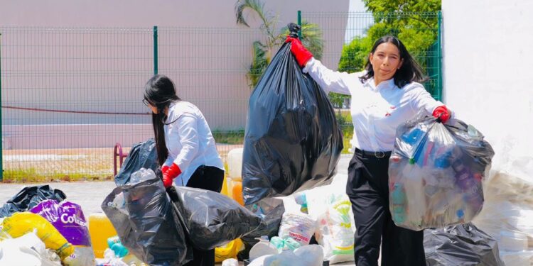 Con la recolección de dos toneladas de plástico, arranca SEDENER la campaña para la Economía Circular en Tamaulipas