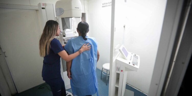 DIF Tamaulipas fortalece la prevención y detección oportuna del cáncer en la mujer