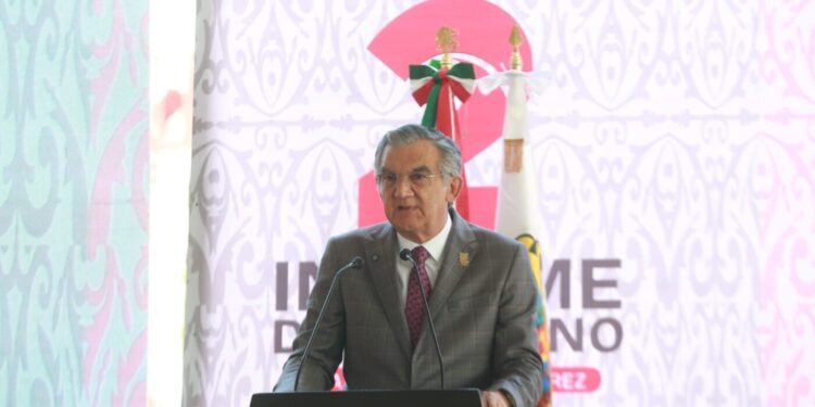 Refrenda Américo impulso a la vocación agropecuaria de Palmillas