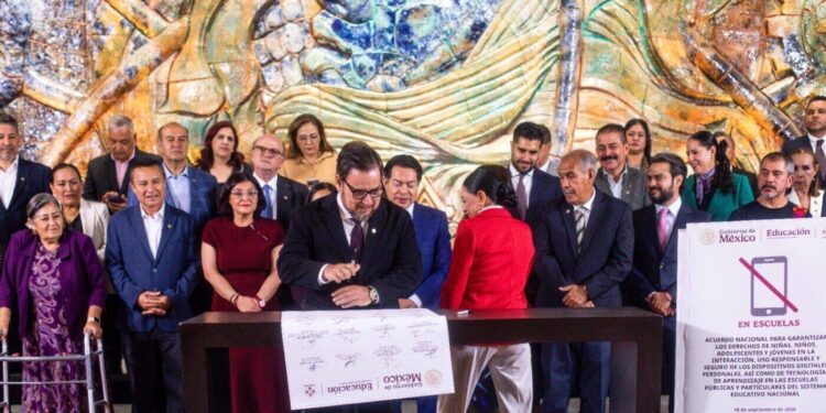 Se suma Tamaulipas al acuerdo nacional para regular el uso de celulares en las escuelas