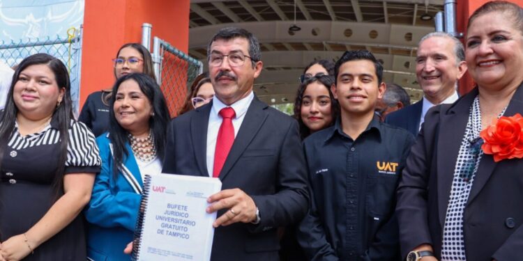 Fortalece Dámaso Anaya la FADYCS-UAT con la toma de protesta de Elda Ruth de los Reyes y la apertura de nueva infraestructura