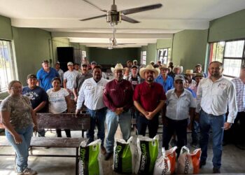 Llega apoyo nutricional a ganaderos de González
