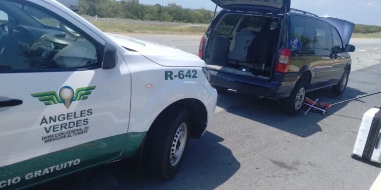 Atienden Ángeles Verdes a más de 3 mil 500 turistas en Tamaulipas