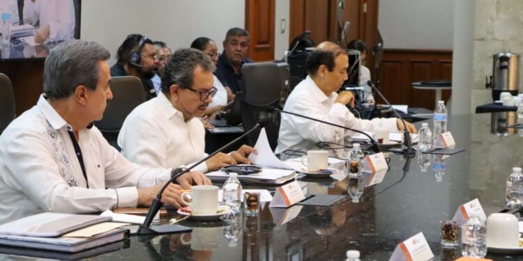 Destaca rector Dámaso Anaya avances institucionales de la UAT ante el Patronato Universitario