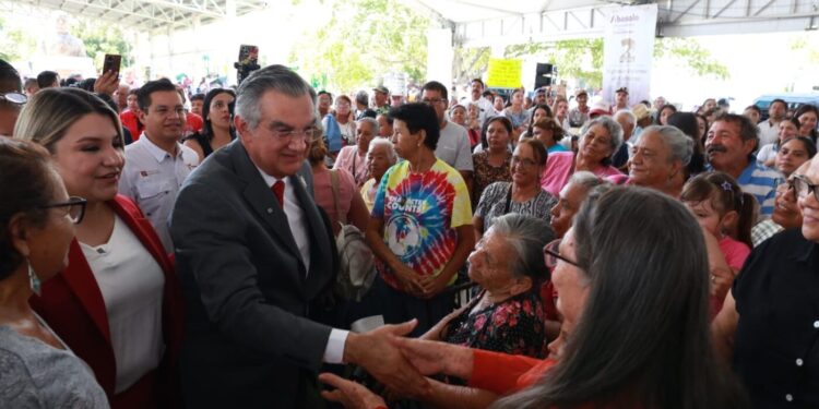 En Abasolo, impulsa Américo nuevas alternativas para el campo, obras y gestión de viviendas