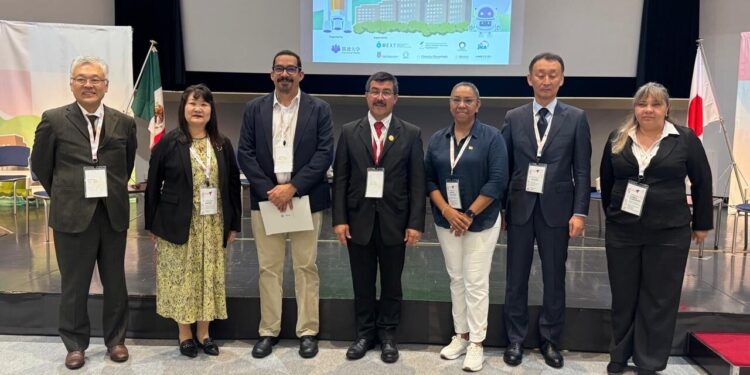 Modera Dámaso Anaya mesa de diálogo de rectores México-Japón