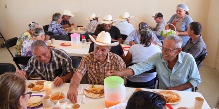 Brindarán Comedores de Bienestar alimentos a personas en situación de calle