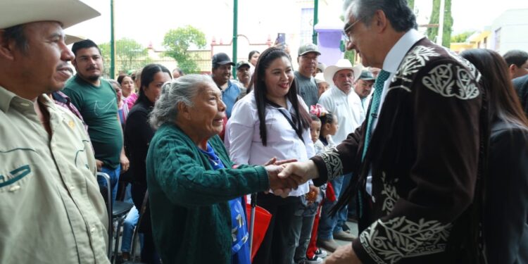 Reitera Américo apoyo a Miquihuana para avanzar en la transformación y bienestar