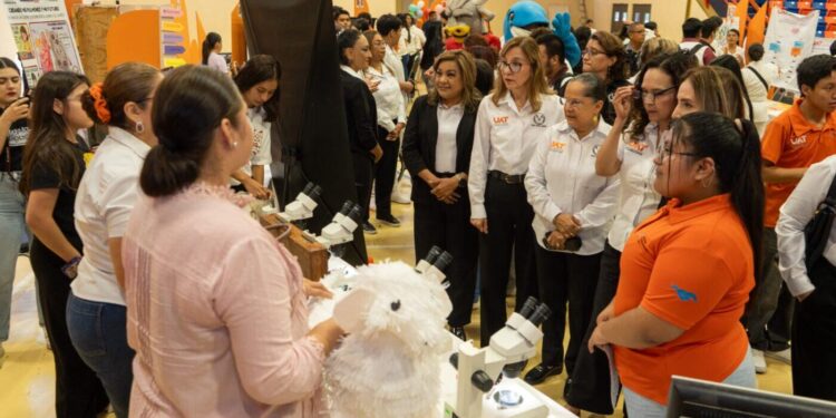 Fomenta UAT la vocación científica en la juventud con el “Día de la Investigación 2026”