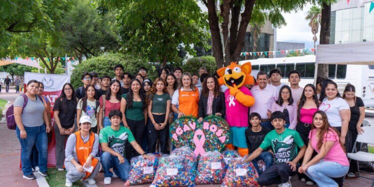 Suma UAT esfuerzos en la lucha contra el cáncer mediante la campaña “Recolecta”