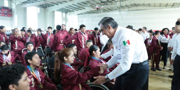 Reconoce Américo a medallistas paralímpicos y anuncia aumento de apoyos a deportistas y entrenadores