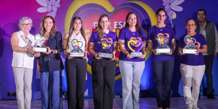 Contribuye DIF Tamaulipas a la meta del boteo Teletón 2026