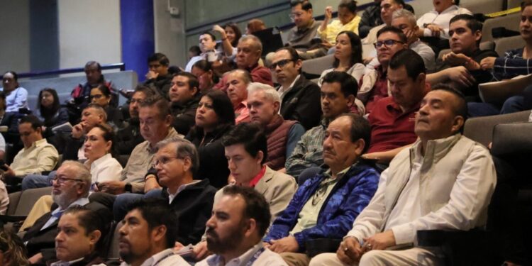 Capacita SEBIEN a personal en inteligencia artificial