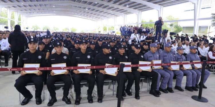 Anuncia Américo beca del 90% para que cadetes continúen estudios de Licenciatura en Seguridad Pública