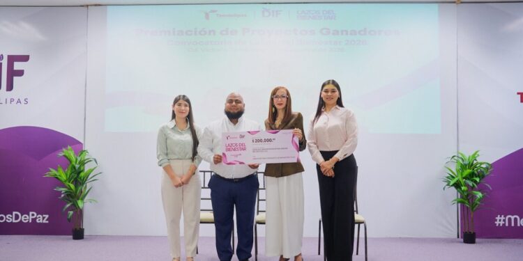 DIF Tamaulipas reconoce y premia a seis asociaciones civiles por su labor social