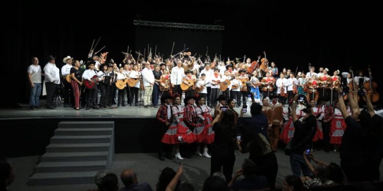 Clausura Américo el FICSM 2026 con un magno concierto de talentos tamaulipecos