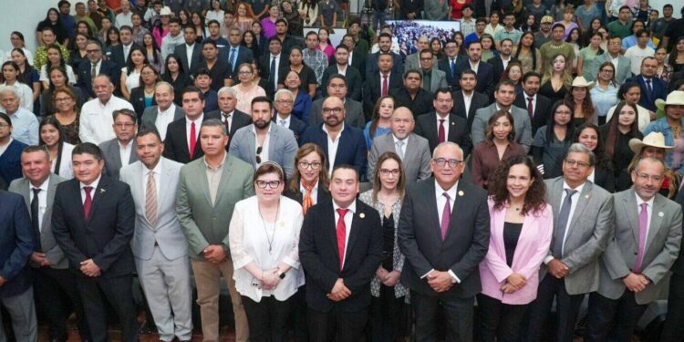 Inauguran Congreso de Ciencias Veterinarias en el 69 Aniversario de la FMVZ de la UAT