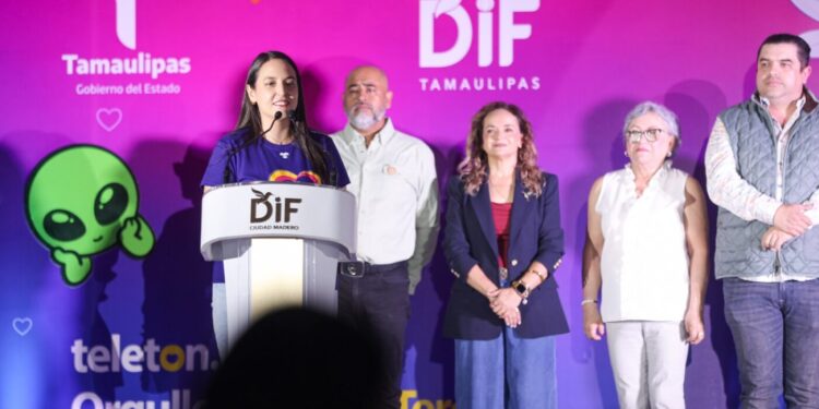 Contribuye DIF Tamaulipas a la meta del boteo Teletón 2026